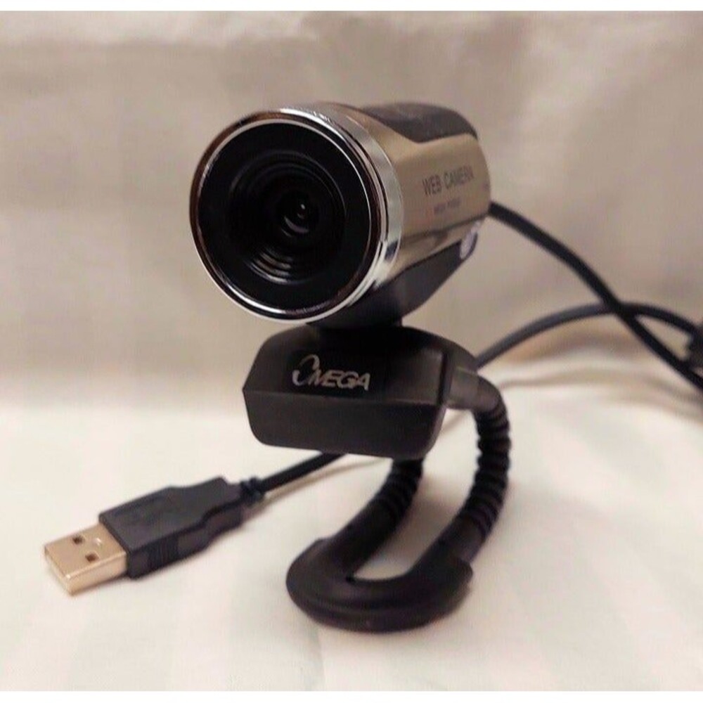 Omega 8 Megapixel High Performance Webcam with Microphone Adjustable Swivel